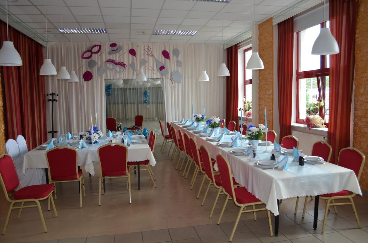 Centrum Olszyna Olszyna  Extérieur photo